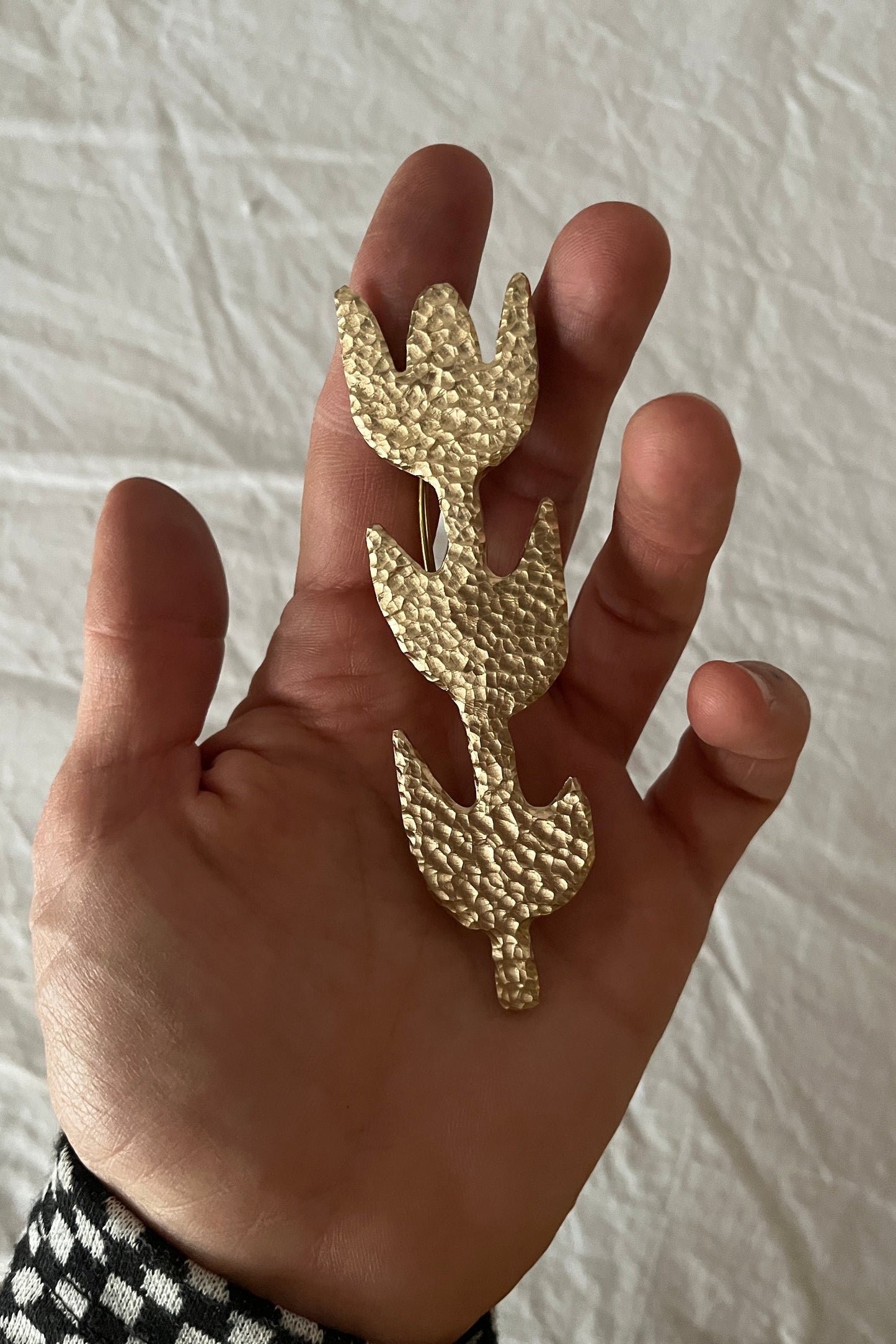 tulipe toute droite broche