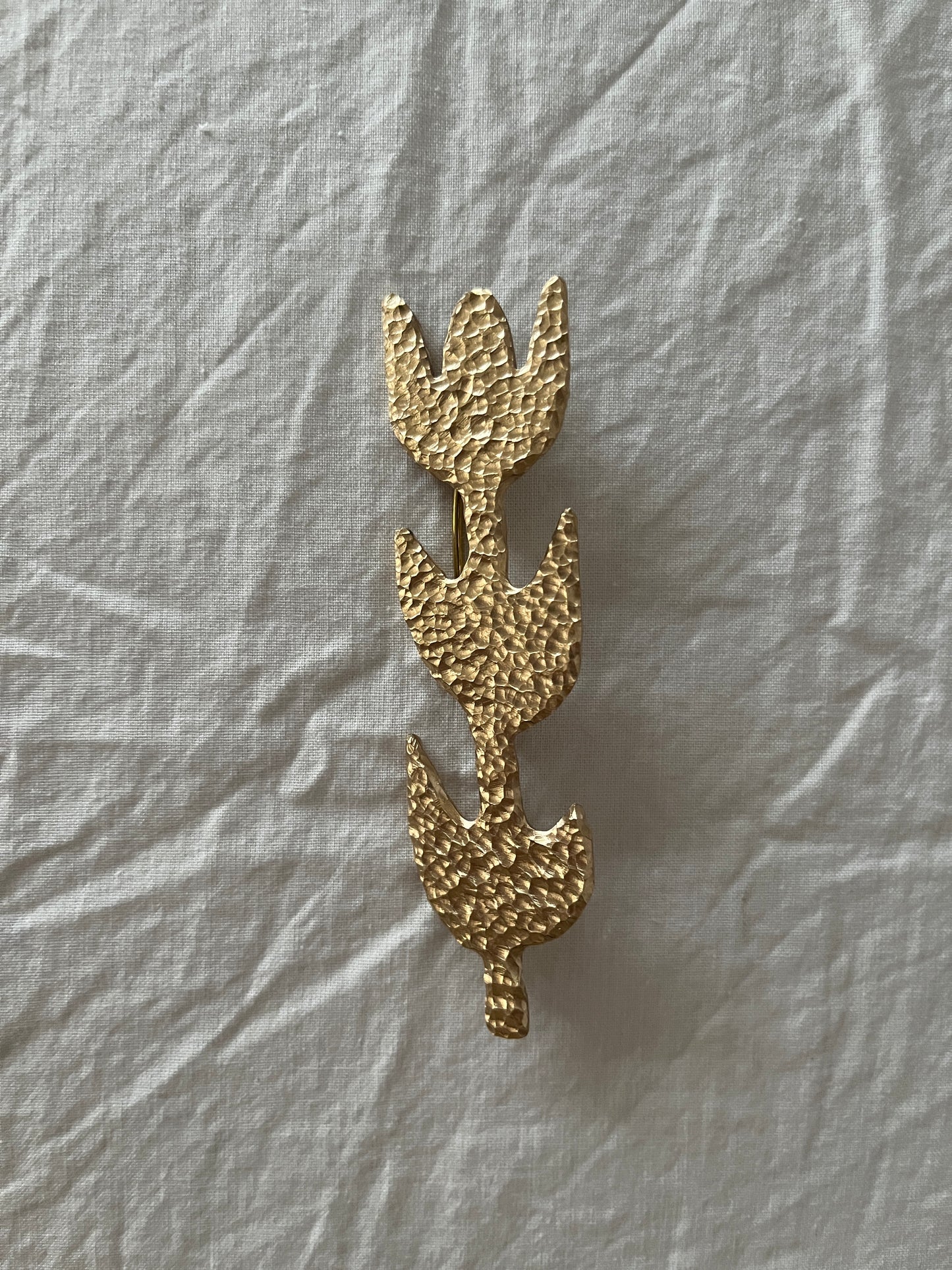 broche tulipe toute droite